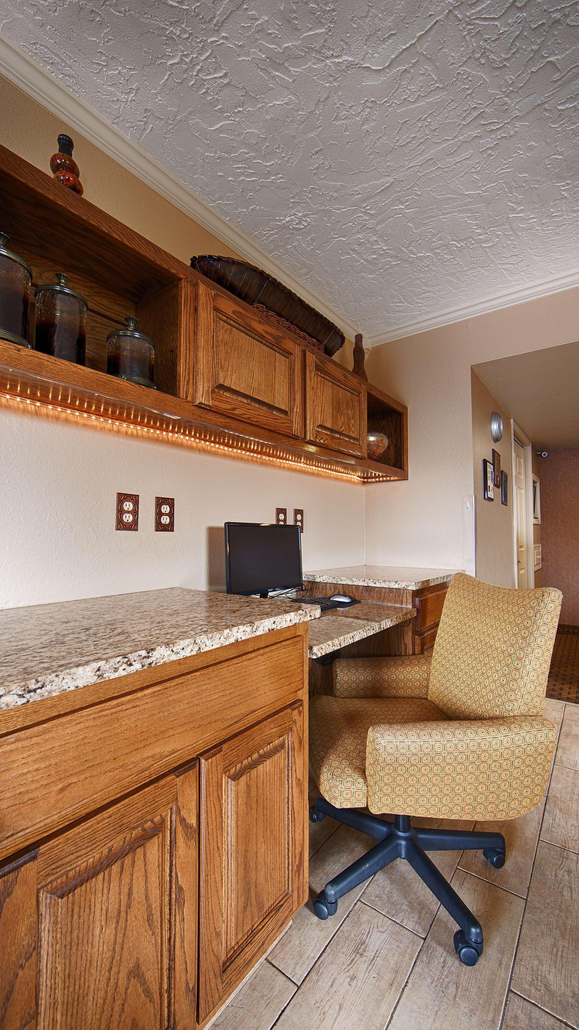 Quality Inn Clinton North Eksteriør bilde