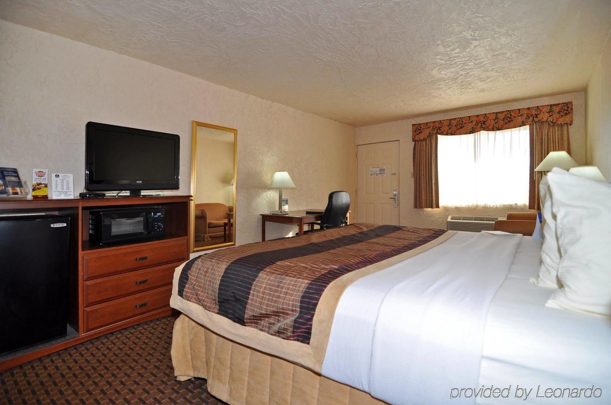 Quality Inn Clinton North Eksteriør bilde